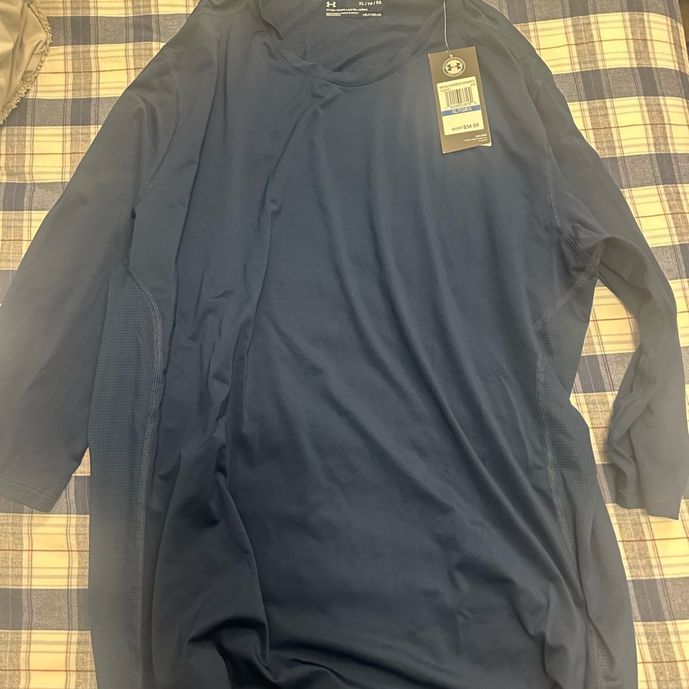 Under Armour Men's Navy Long Sleeve Tee